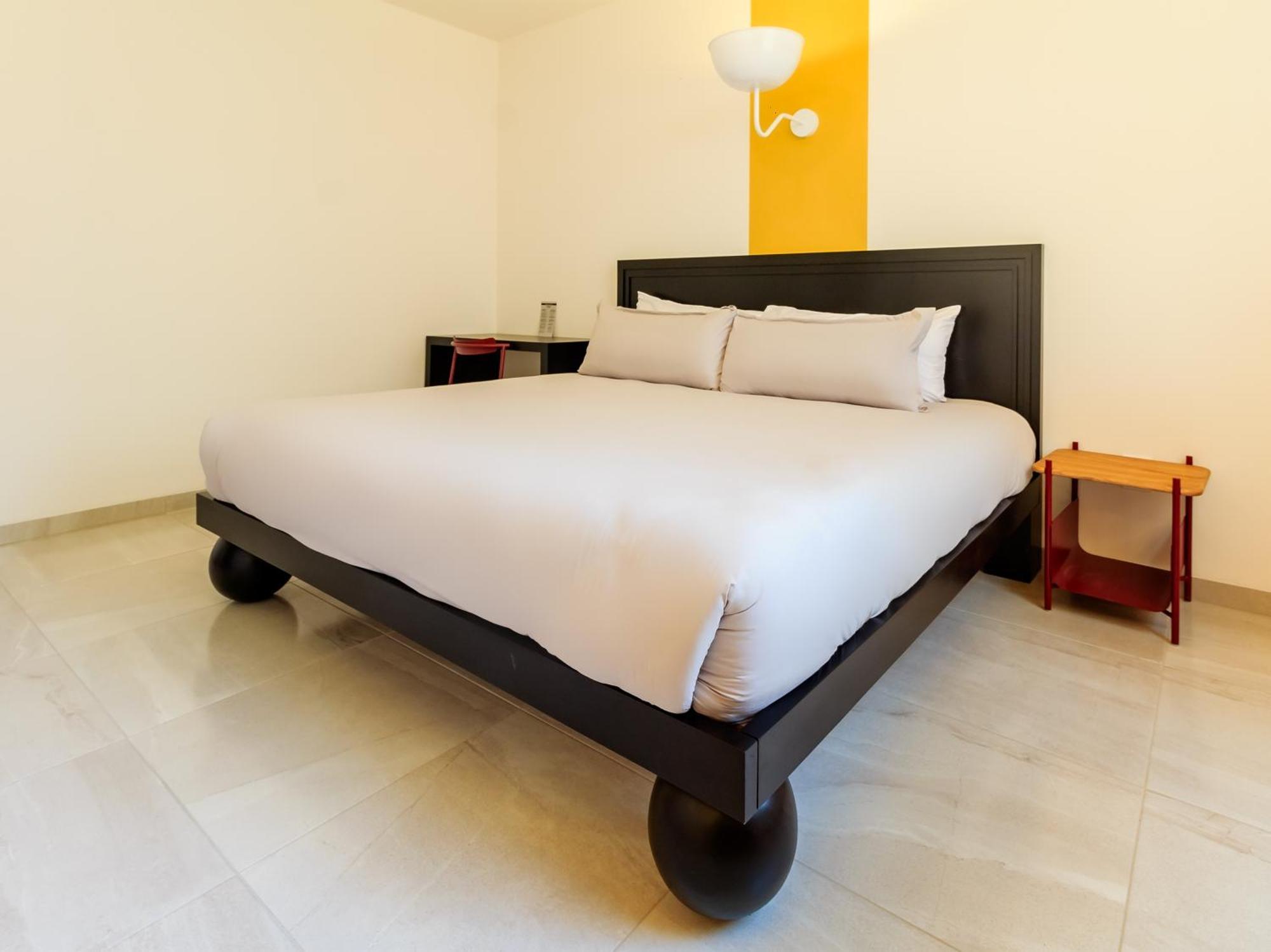 Roma 1888 Apartment Guadalajara Bagian luar foto